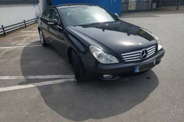 Mercedes-Benz CLS cena 38500 przebieg: 283552, rok produkcji 2006 z Jasło małe 106